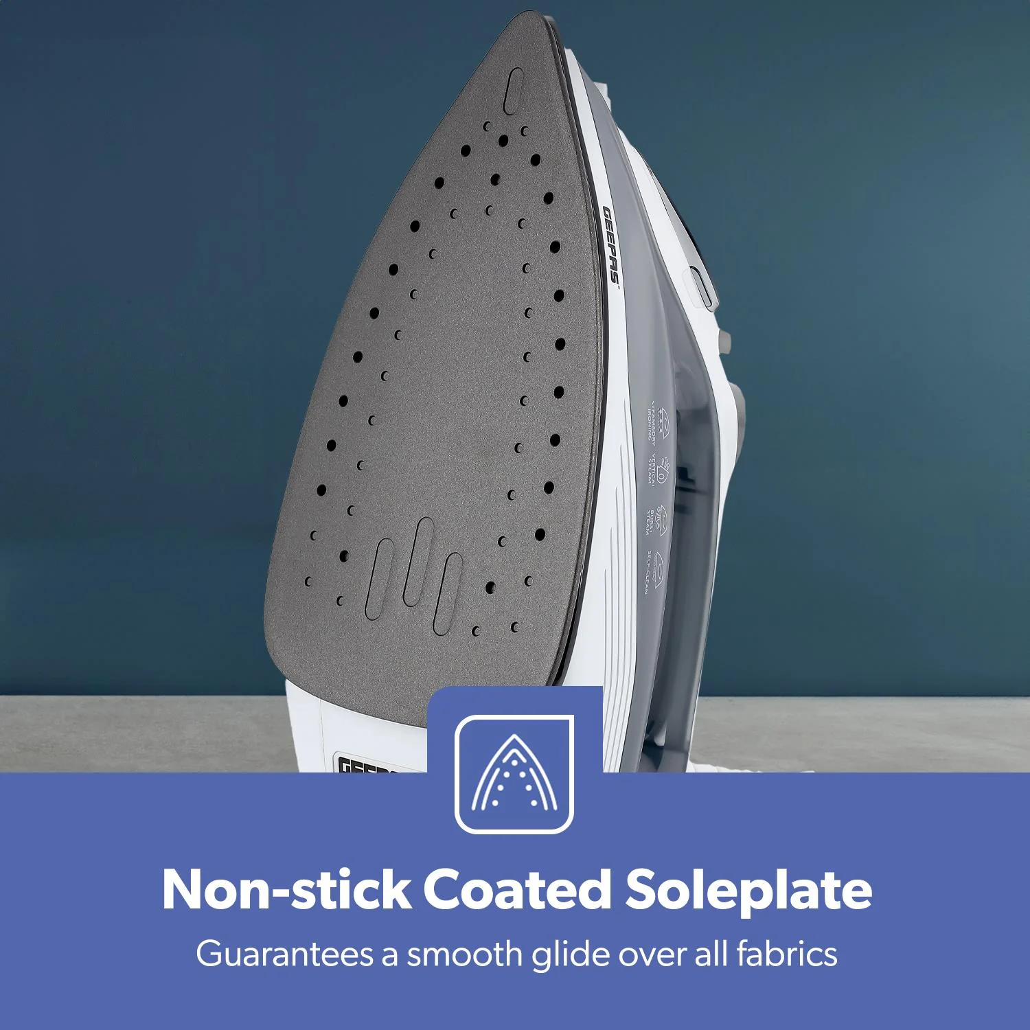 1600W Non-Stick Soleplate Dry/Steam Iron - Image 5