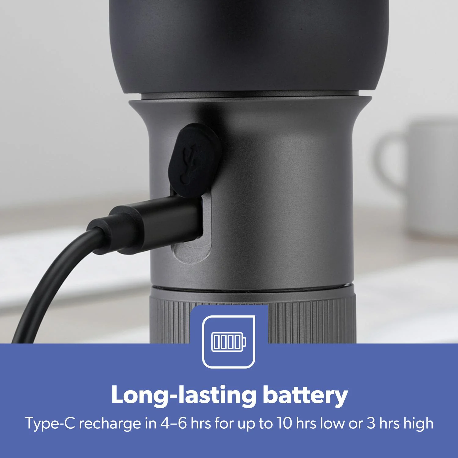2000 Lumen Zoomable LED Flashlight 4000mAh Battery - Image 7