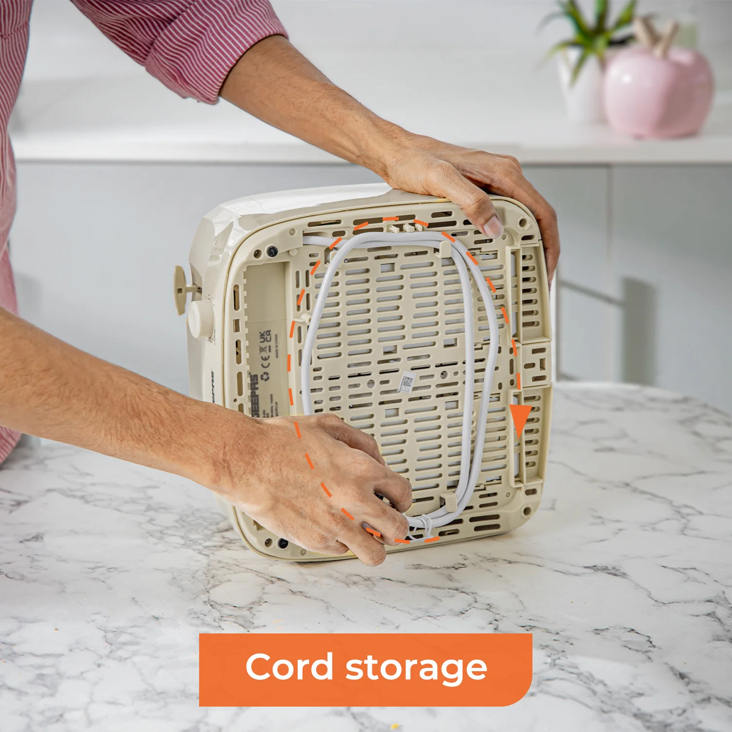 Plastic Electric Four Slice Bread Toaster - Image 7