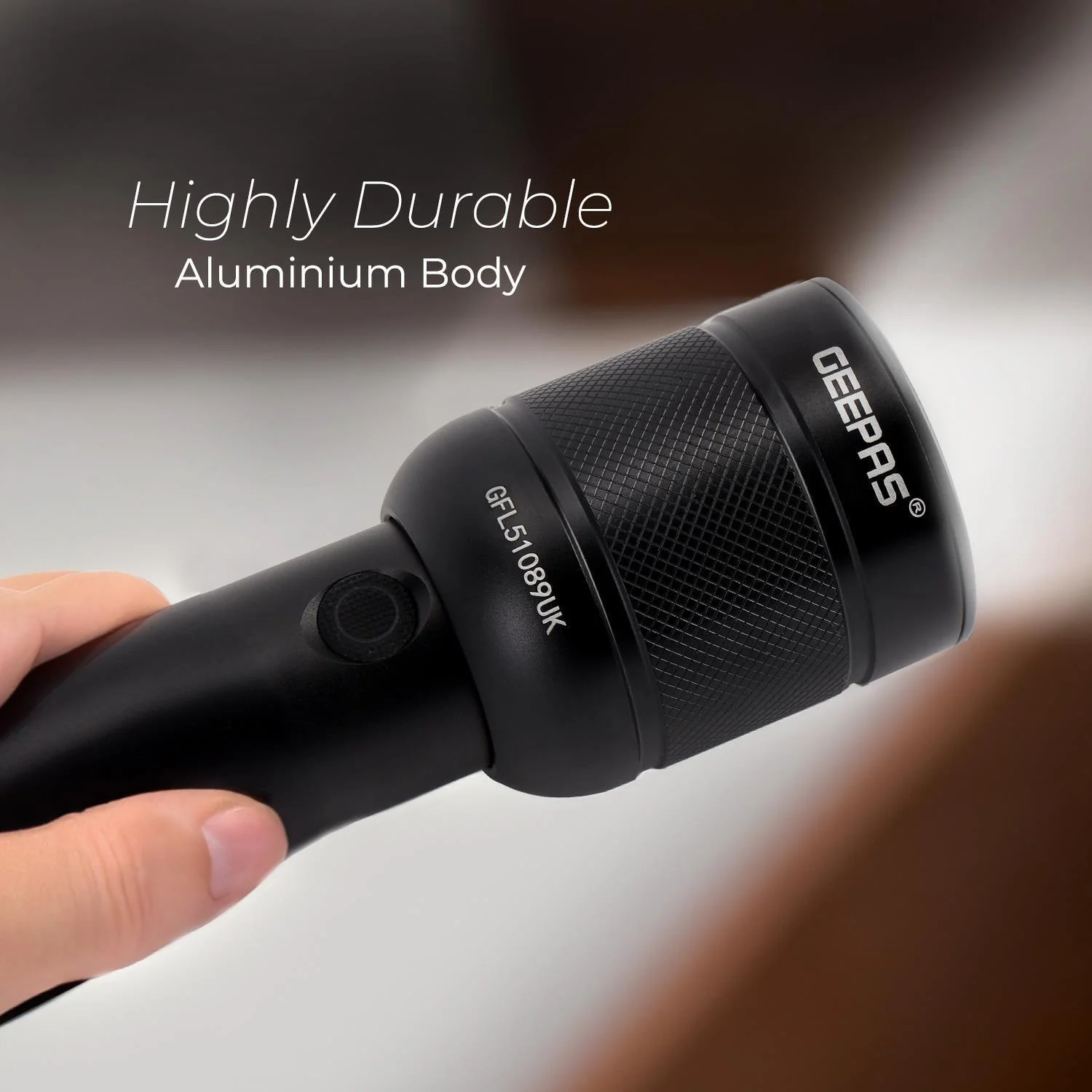 450M Range Super-Bright LED Rechargeable Flashlight - Image 6