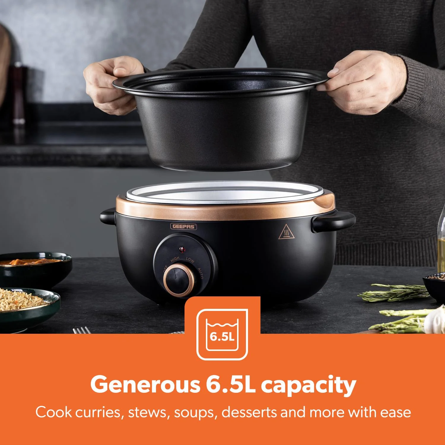 6.5L Black and Gold Slow Cooker With Three-Heat Settings - Image 5