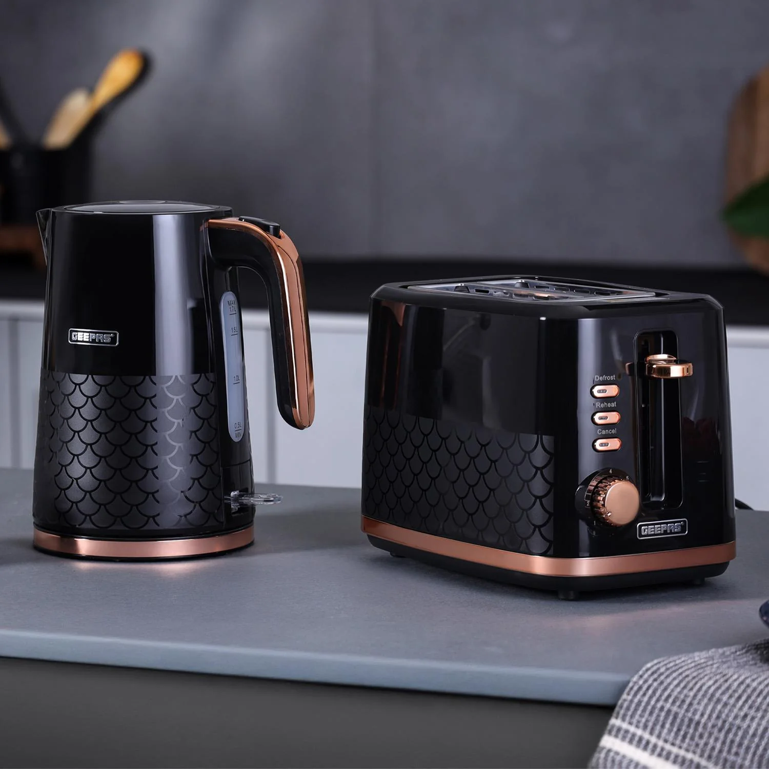 Aurora Black and Rose Gold 3-In-1 Microwave, Kettle & Toaster Set - Image 2
