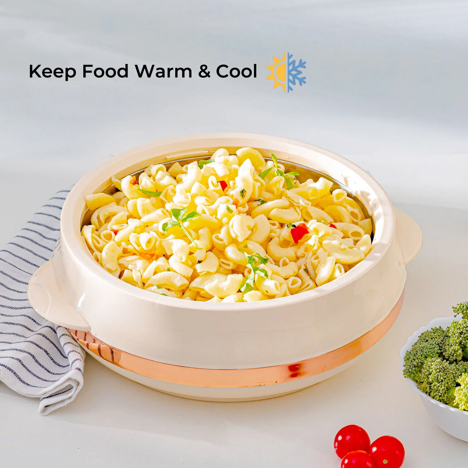2.5L Beige Insulated Casserole Dish and Hot Pot - Image 3