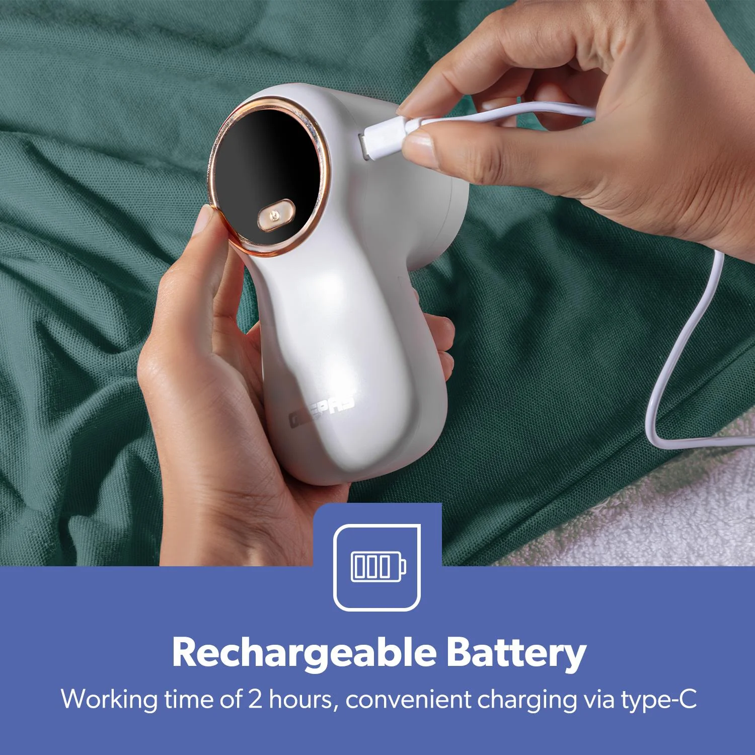 Digital White Battery Operated Fabric Shaver/Lint Remover - Image 5